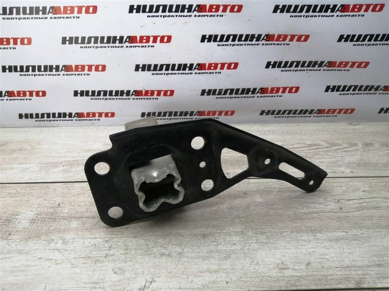 Кронштейн усилителя бампера, 1000 рублей, Севастополь