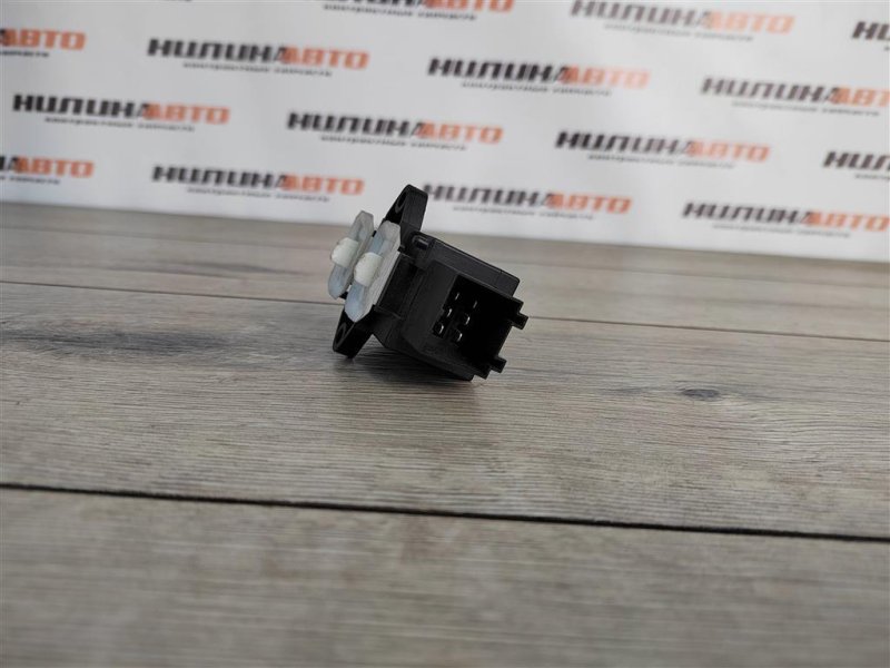 Реле, 700 рублей, Москва