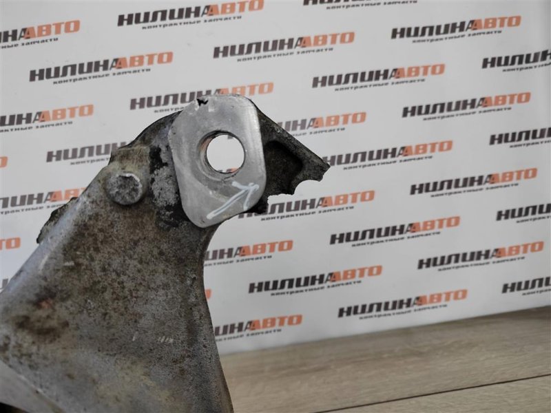 Кронштейн двигателя, 1000 рублей, Москва