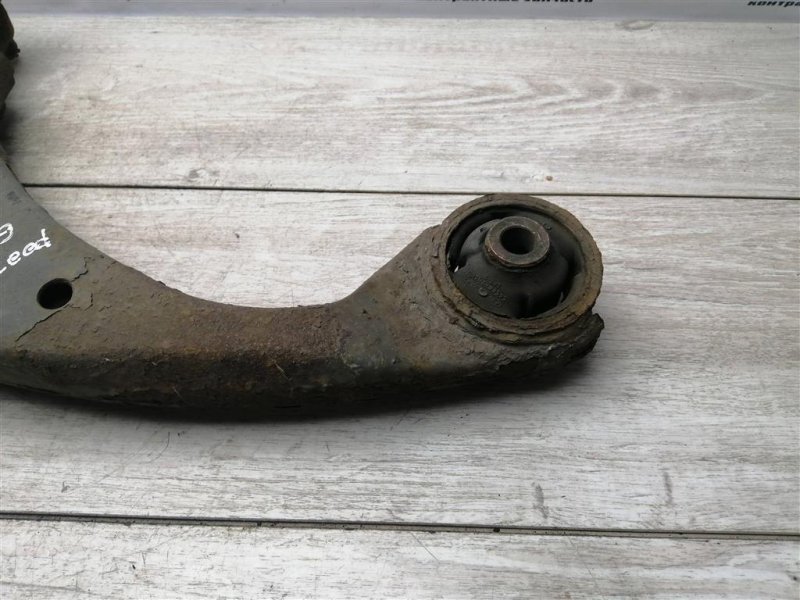 Рычаг передний нижний, 2200 рублей, Севастополь