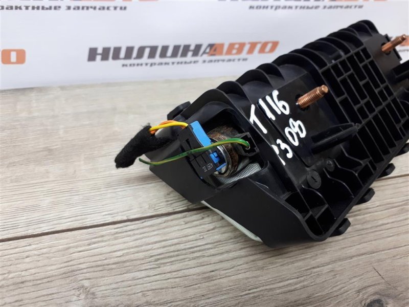 Подушка безопасности в колени, 1000 рублей, Москва