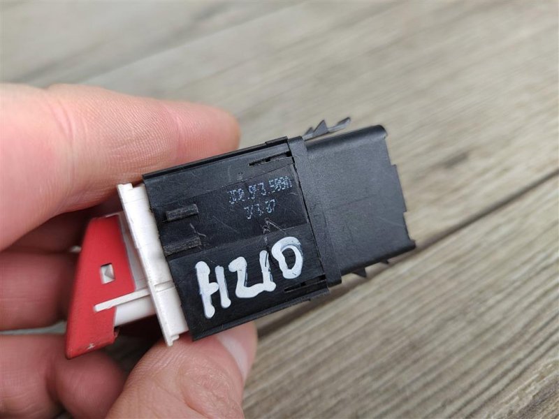 Кнопка аварийной сигнализации, 500 рублей, Москва