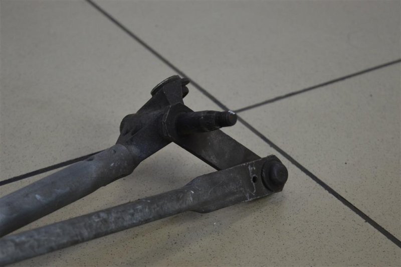 Трапеция стеклоочистителей, 2000 рублей, Москва