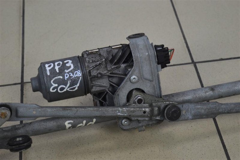 Трапеция стеклоочистителей, 2000 рублей, Москва