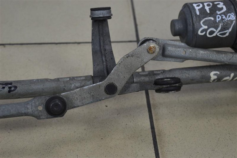 Трапеция стеклоочистителей, 2000 рублей, Москва