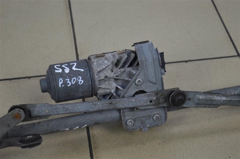 Трапеция стеклоочистителей, 2000 рублей, Москва