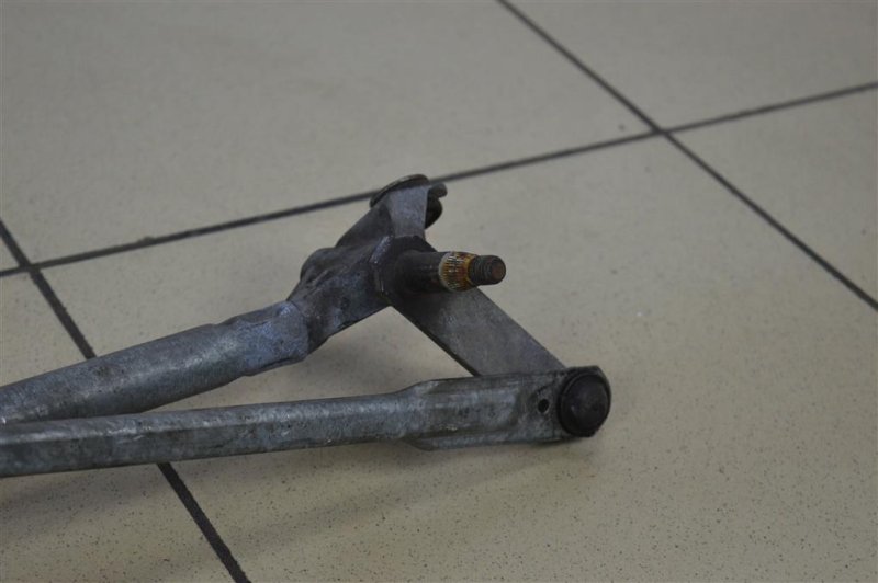 Трапеция стеклоочистителей, 2000 рублей, Москва