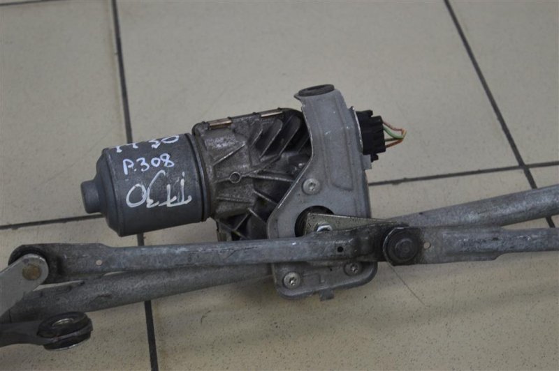 Трапеция стеклоочистителей, 2000 рублей, Москва