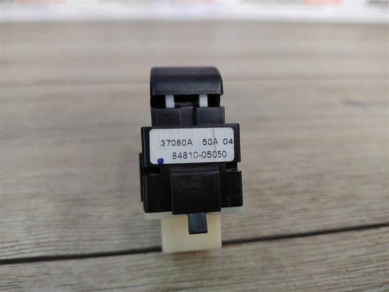 Кнопка стеклоподъемника, 200 рублей, Москва