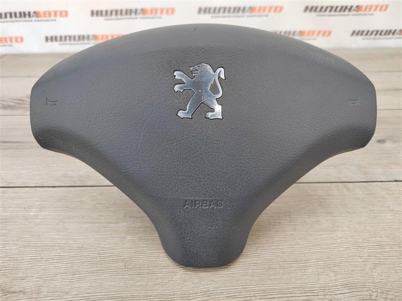 Подушка безопасности в руль, 3000 рублей, Москва