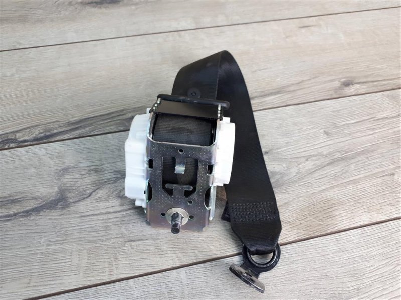 Ремень безопасности, 600 рублей, Москва