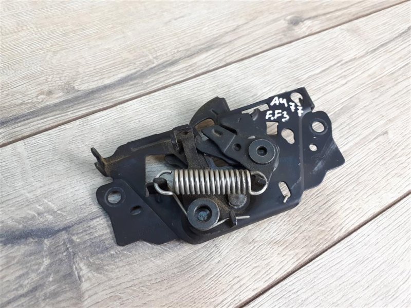 Замок капота, 700 рублей, Москва