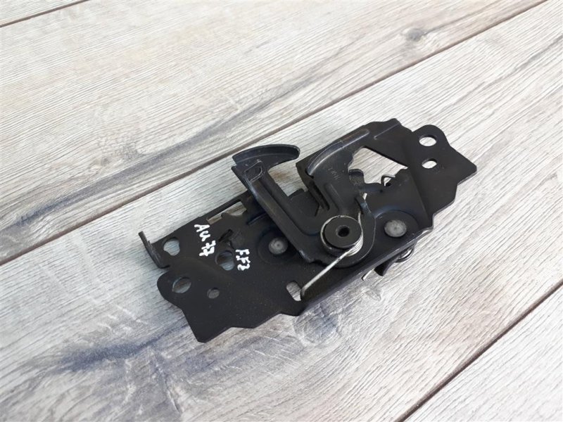 Замок капота, 700 рублей, Москва