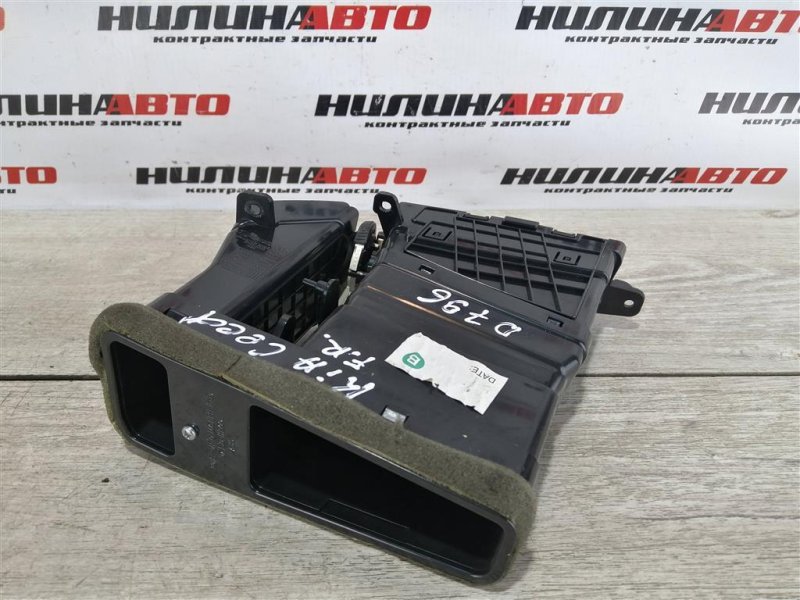 Дефлектор в торпедо центральный, 1000 рублей, Севастополь