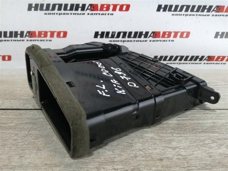 Дефлектор в торпедо центральный, 1400 рублей, Севастополь