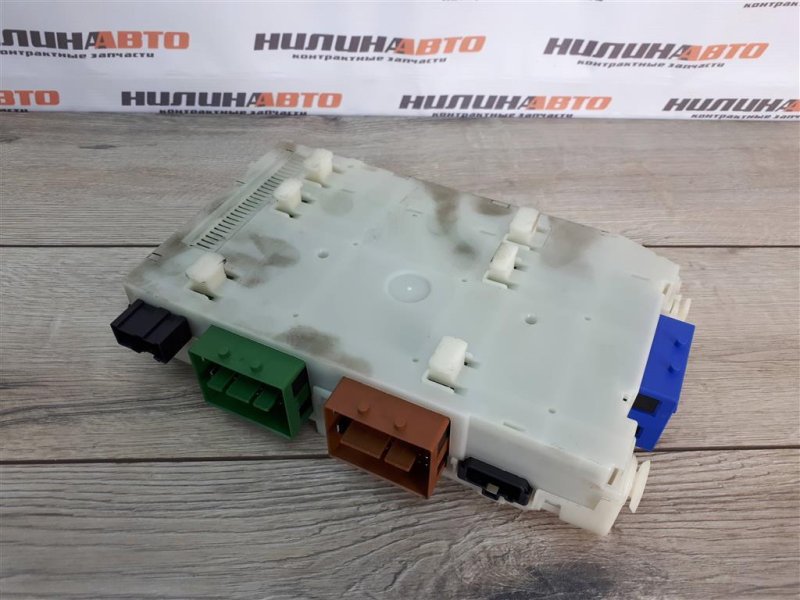 Блок предохранителей салон, 1000 рублей, Москва