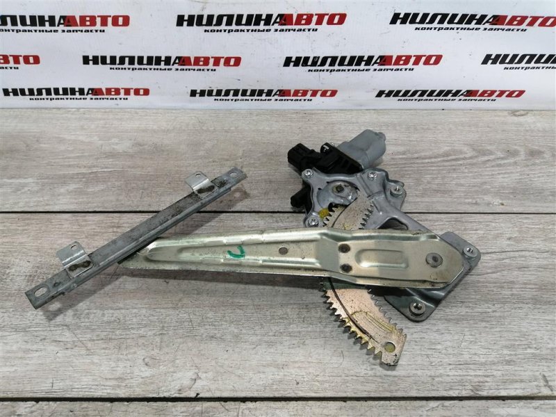 Стеклоподъемник, 1000 рублей, Севастополь