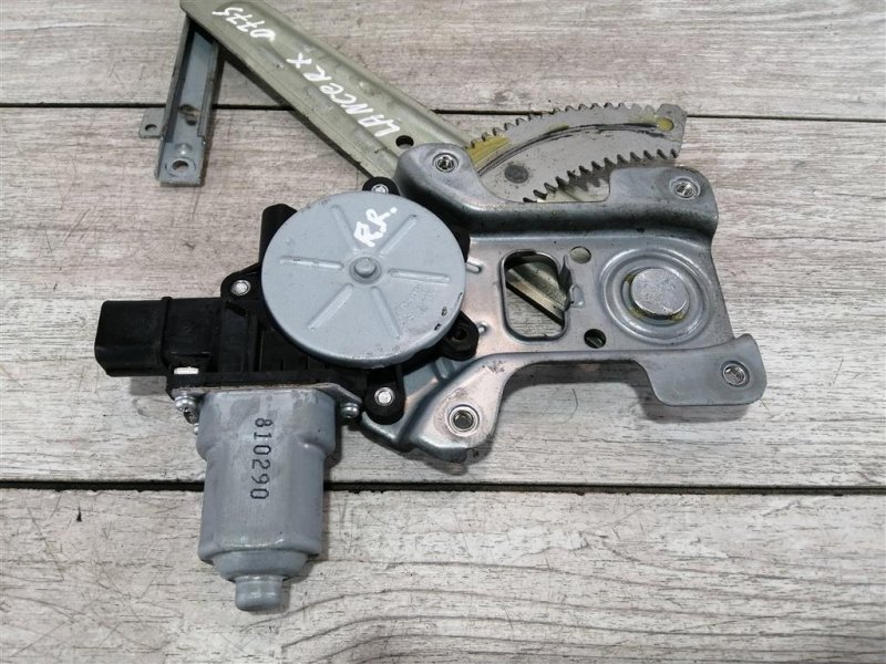 Стеклоподъемник, 1000 рублей, Севастополь