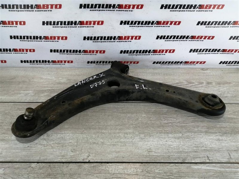 Рычаг передний нижний, 2000 рублей, Севастополь