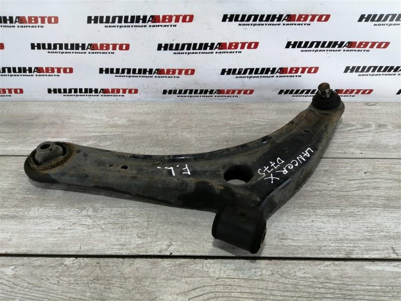 Рычаг передний нижний, 2000 рублей, Севастополь