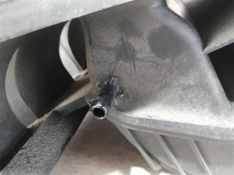 Коллектор впускной, 1700 рублей, Севастополь