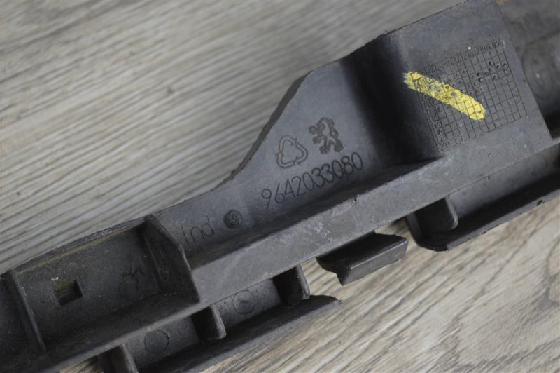 Кронштейн бампера, 600 рублей, Москва