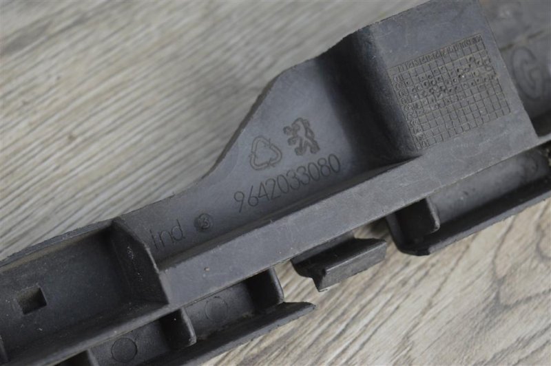 Кронштейн бампера, 600 рублей, Москва