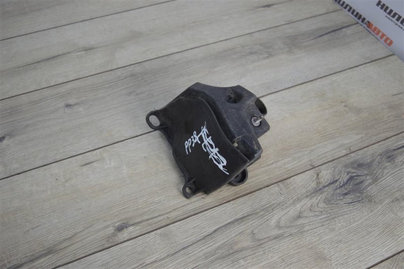 Кронштейн бампера, 500 рублей, Москва