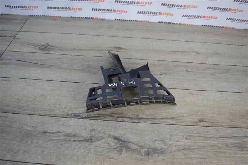 Кронштейн бампера, 300 рублей, Москва