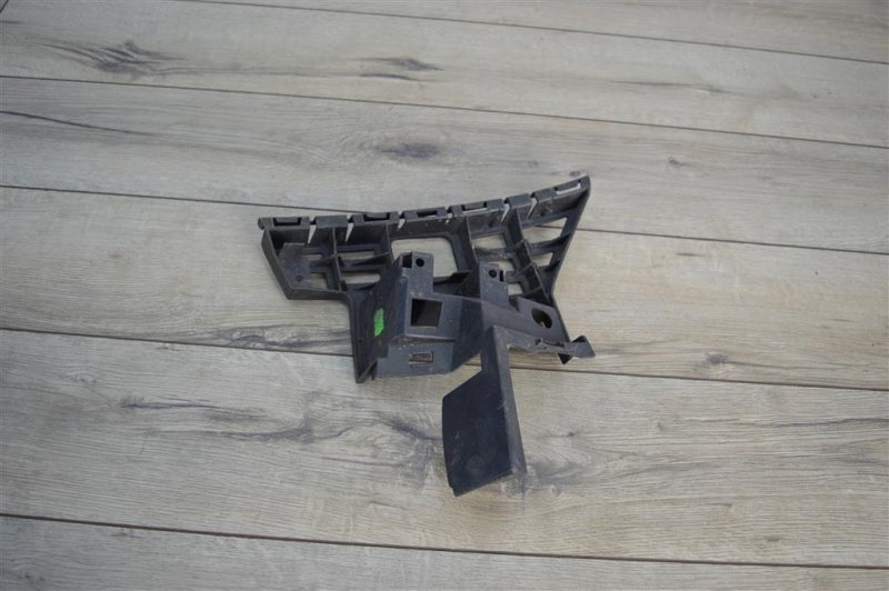 Кронштейн бампера, 300 рублей, Москва