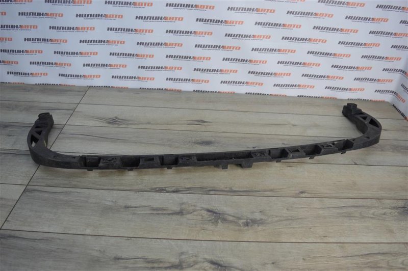 Кронштейн бампера центральный, 700 рублей, Москва