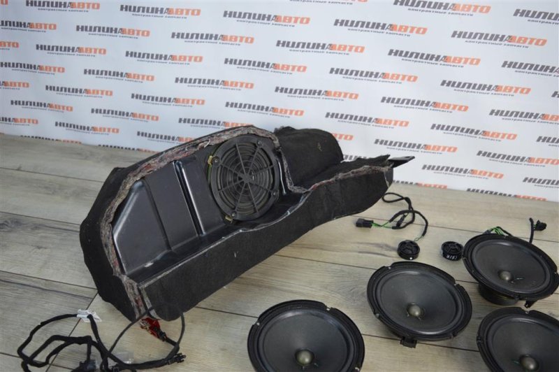 Сабвуфер штатный, 8000 рублей, Москва