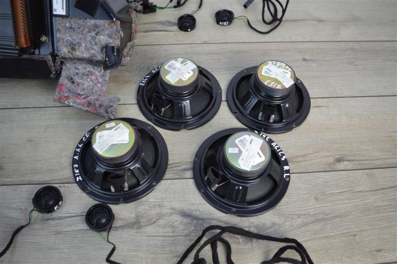 Сабвуфер штатный, 8000 рублей, Москва