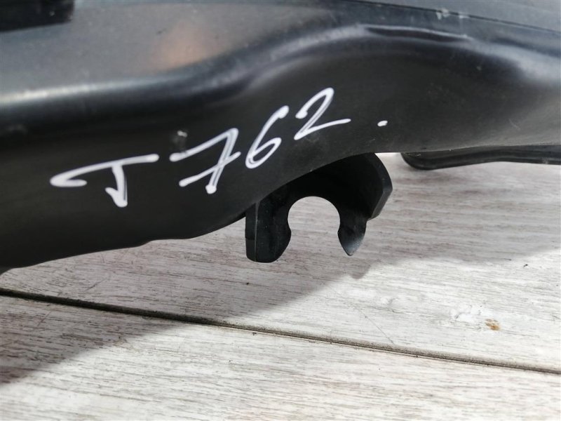 Воздухозаборник, 1000 рублей, Севастополь