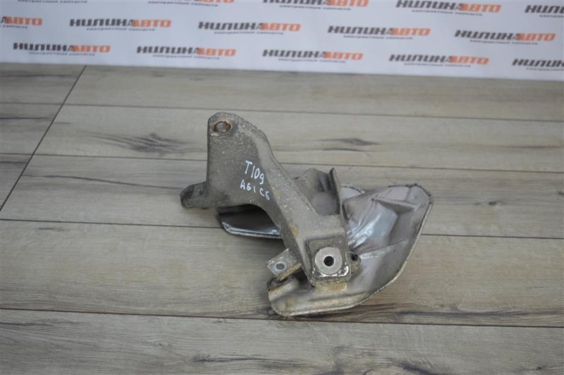 Кронштейн двигателя, 500 рублей, Москва