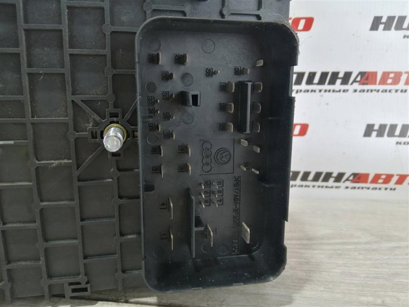 Блок предохранителей под капот, 1000 рублей, Севастополь