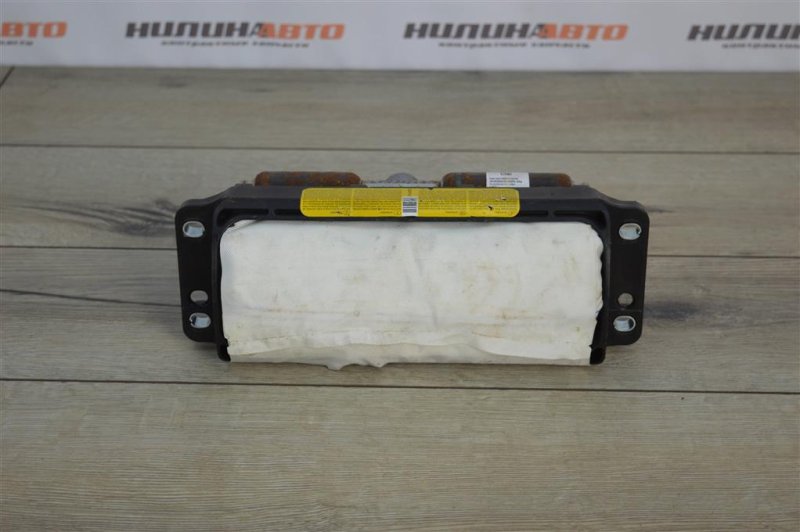 Подушка безопасности в торпедо, 2000 рублей, Москва