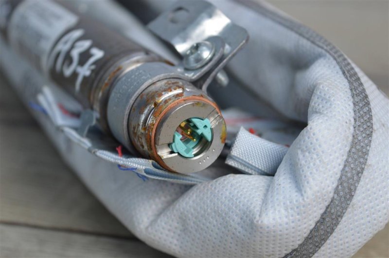 Подушка безопасности боковая, 3000 рублей, Москва