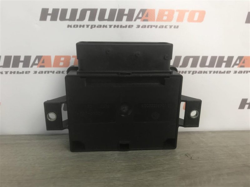 Блок управления стояночного тормоза, 1000 рублей, Москва