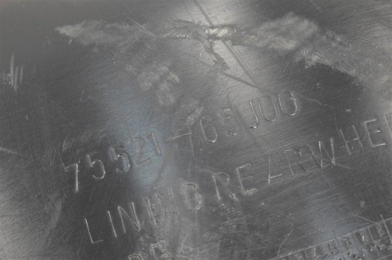 Подкрылок, 500 рублей, Москва