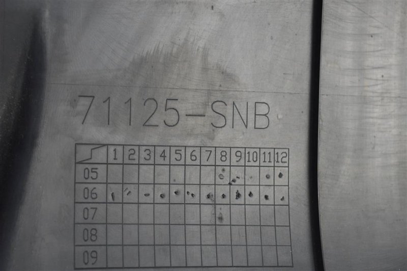 Накладка передней панели, 1000 рублей, Москва