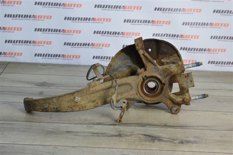 Кулак поворотный, 2000 рублей, Москва