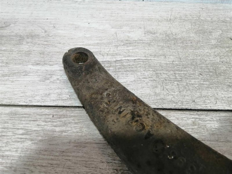 Рычаг передний нижний, 1500 рублей, Севастополь