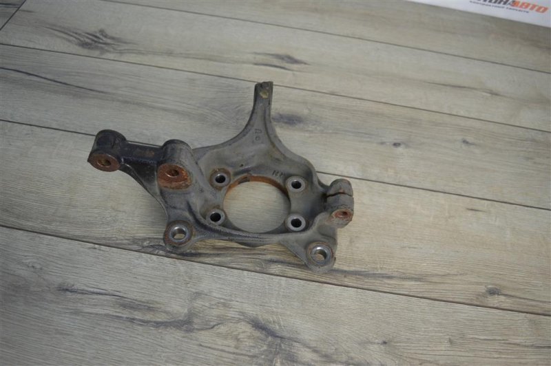 Кулак поворотный, 2500 рублей, Москва