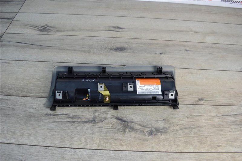 Подушка безопасности в колени, 1000 рублей, Москва