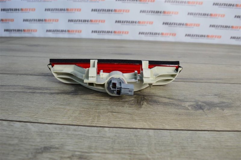 Стоп-сигнал дополнительный, 700 рублей, Москва