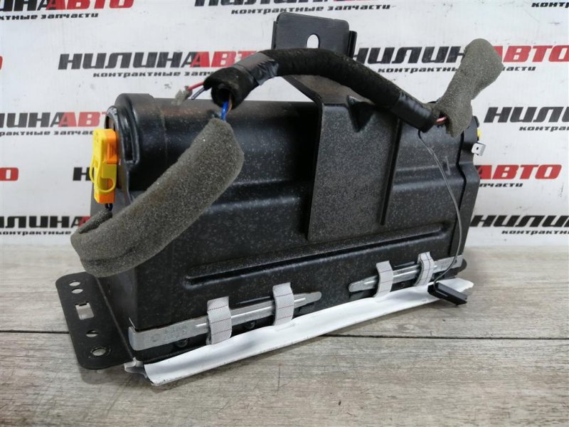 Подушка безопасности в торпедо, 1500 рублей, Севастополь