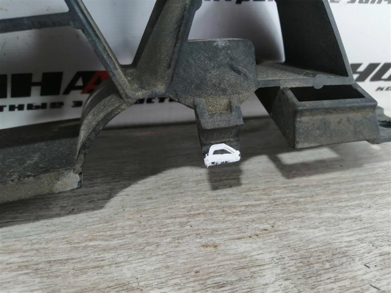 Кронштейн бампера центральный, 900 рублей, Севастополь