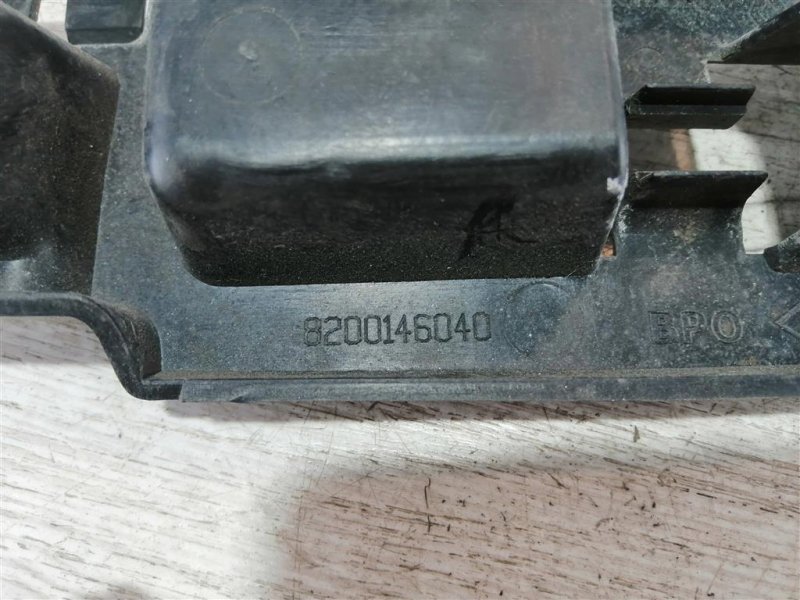 Кронштейн бампера центральный, 900 рублей, Севастополь