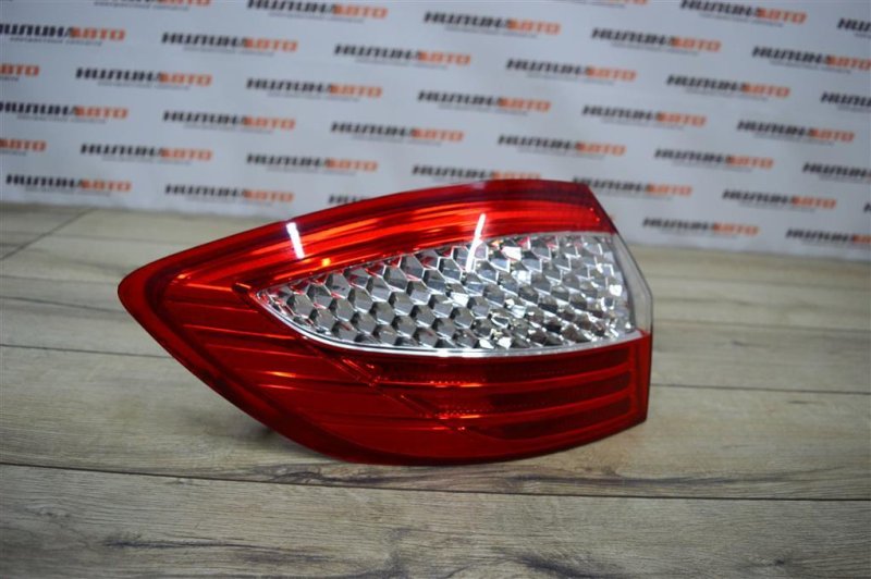 Фонарь в крыло, 2500 рублей, Москва